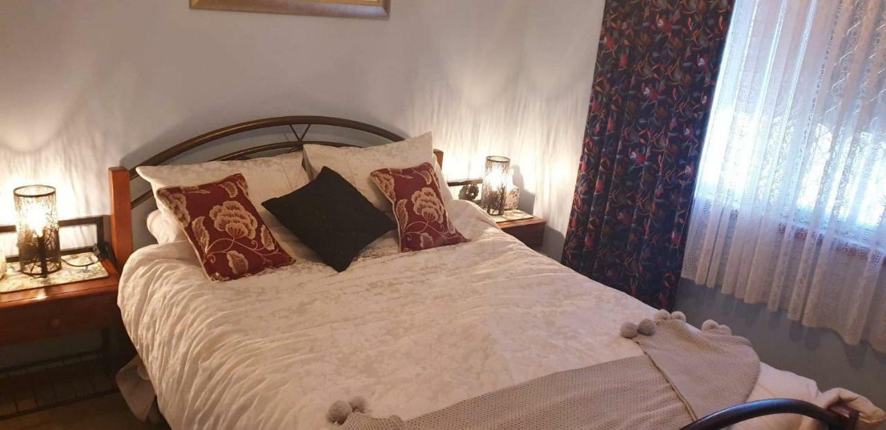 York'S Lookout Lodge Bed And Breakfast Bagian luar foto